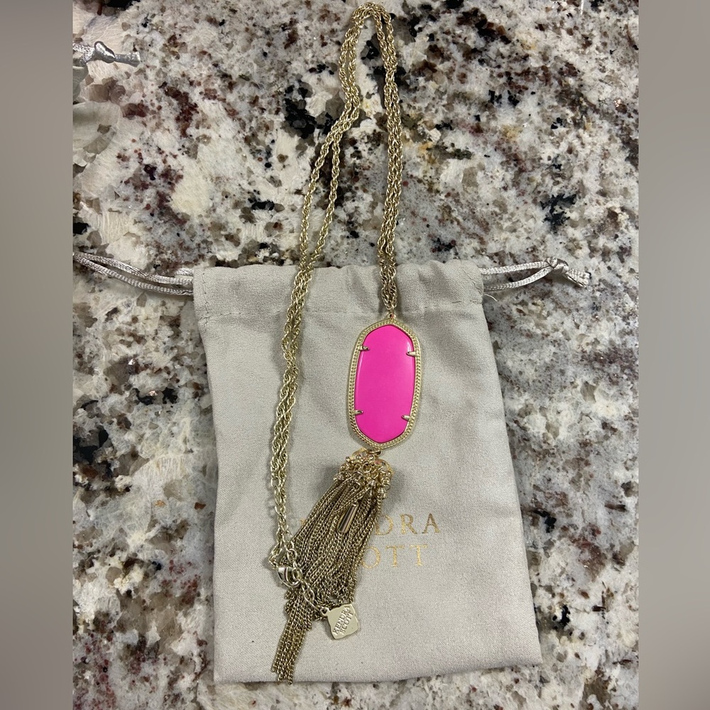 Kendra Scott Necklace